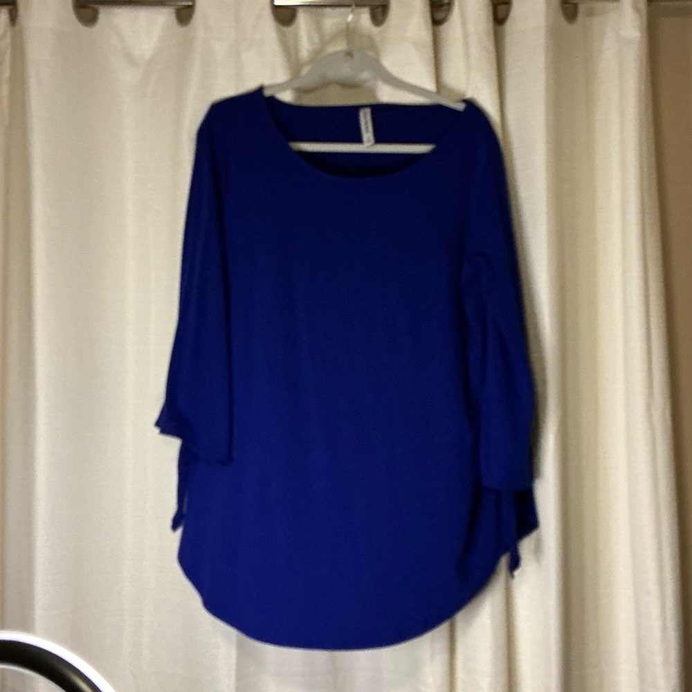 Women's Blue Scoop Neck Blouse